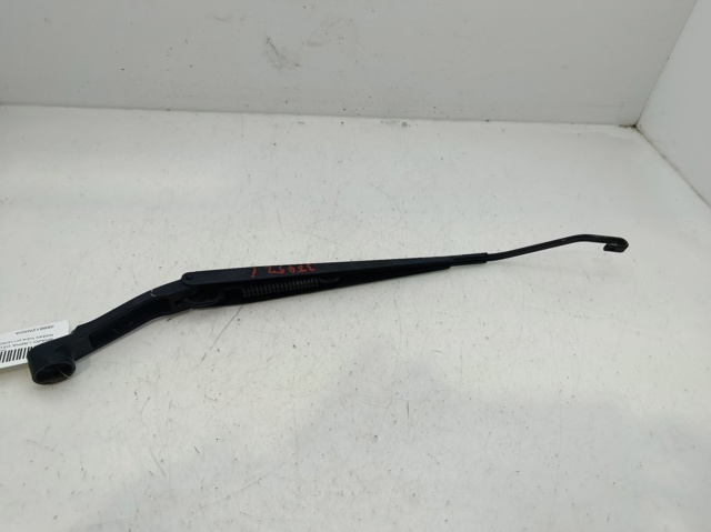 Brazo del limpiaparabrisas para Nissan Tiida C11X