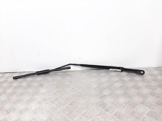 288866482R Brazo del limpiaparabrisas  en stock Sabadell