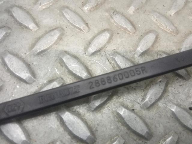 288866482R RENAULT Brazo del limpiaparabrisas comprar Madrid