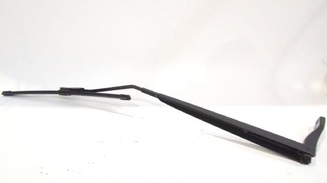 Comprar Brazo del limpiaparabrisas, luna delantera Megane III KZ0, KZ1