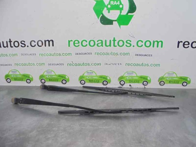 Brazo del limpiaparabrisas 288868767R Renault (RVI)