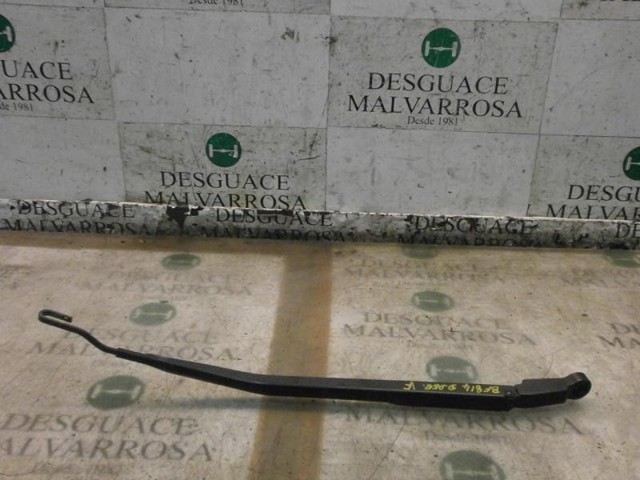 Comprar Brazo del limpiaparabrisas Nissan Primera  WP12 a bajo precio