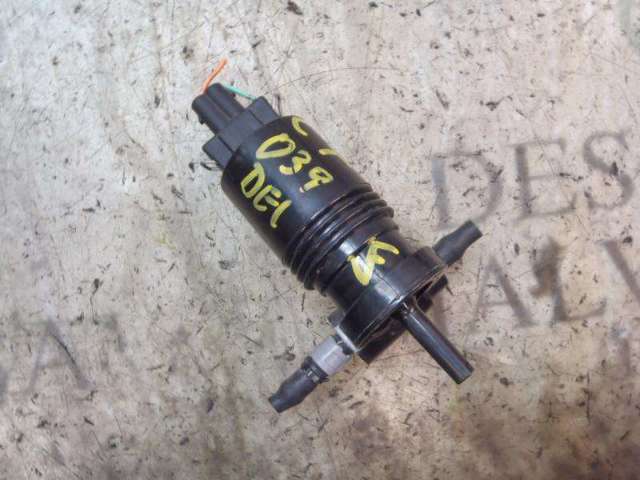 NISSAN 28920BC10A Bomba de agua limpiaparabrisas, delantera  en stock Terrassa