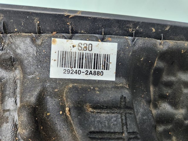 292402A880 Tapa motor  en stock Granada