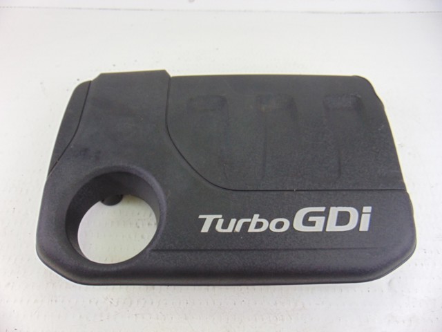 2924204500 HYUNDAI Tapa motor  en stock Huelva