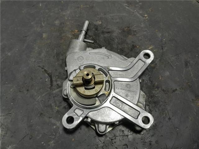 TOYOTA 293000R010 Bomba de vacío  en stock Terrassa