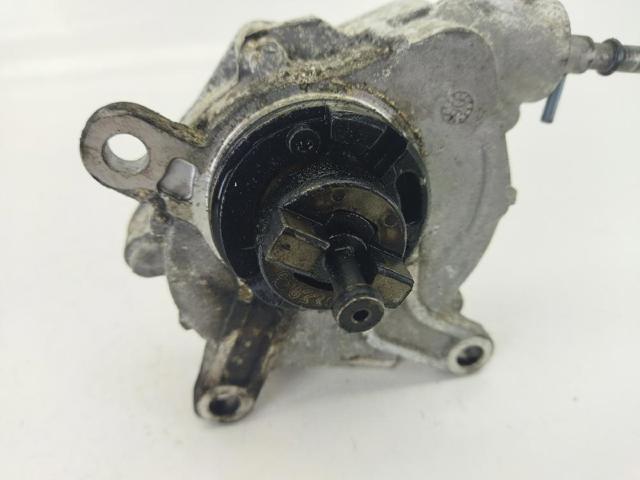 Bomba de vacío Toyota RAV4 4 A4