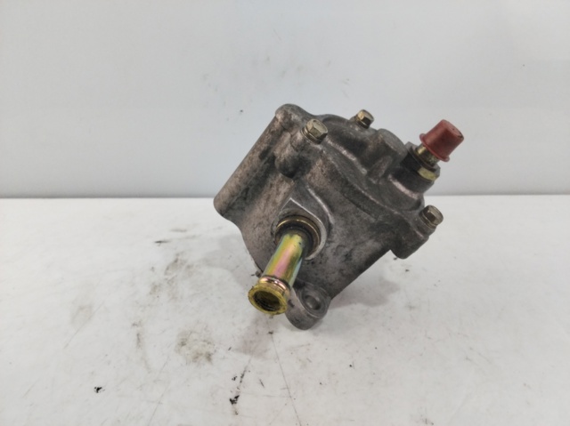 Bomba de vacío Toyota Avensis 1 T22