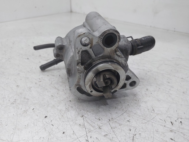 Bomba de vacío Toyota Avensis 2 T25