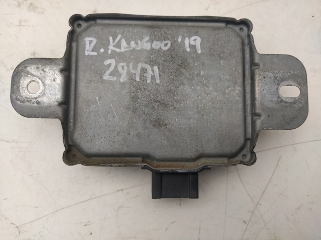 293A03329R Renault (RVI)