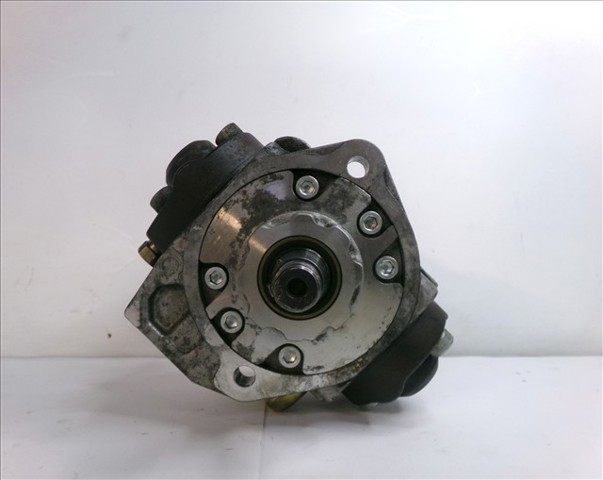 2940000420 MAZDA Bomba inyectora  en stock Córdoba