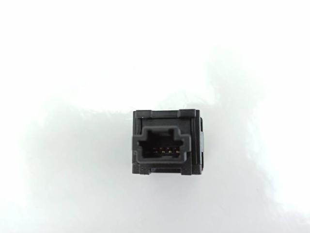 299125472 NISSAN  en stock Gandía