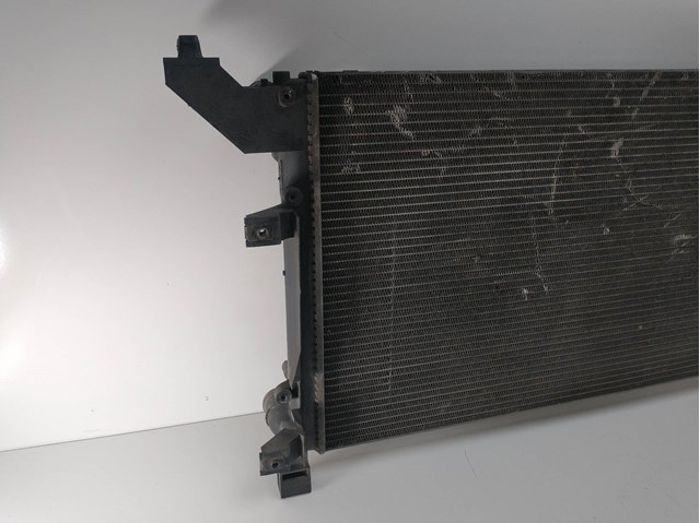 Radiador refrigeración del motor 2D0121253E VAG