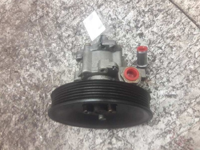 2D0422155 Bomba de dirección comprar Girona