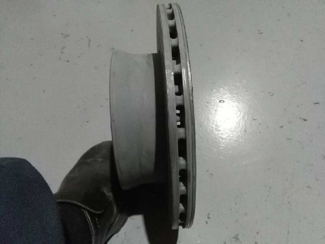 Disco de freno delantero 2D0615301D VAG