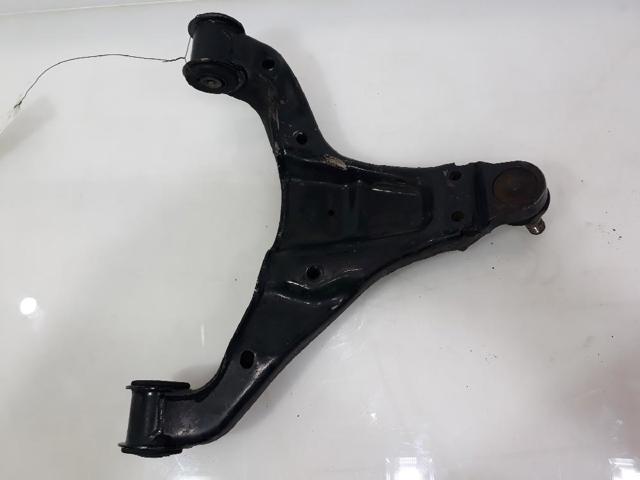 2E0407151M Brazo inferior izquierdo de la suspensión delantera  disponible Málaga