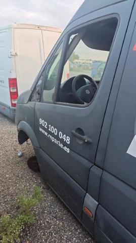 Puerta del conductor Volkswagen Crafter  bus comprar en España