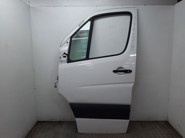 Precio del repuesto Puerta del conductor Crafter  bus