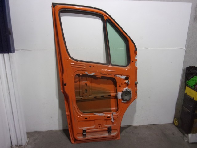 Puerta del conductor Volkswagen Crafter  bus comprar en España