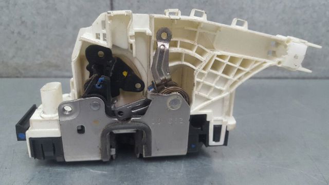 VAG 2E1837015E Cerradura de puerta delantera izquierda  comprar en Murcia
