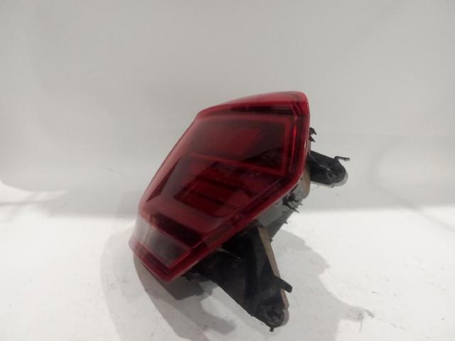 2G0945095B Piloto trasero izquierdo  en stock Sabadell