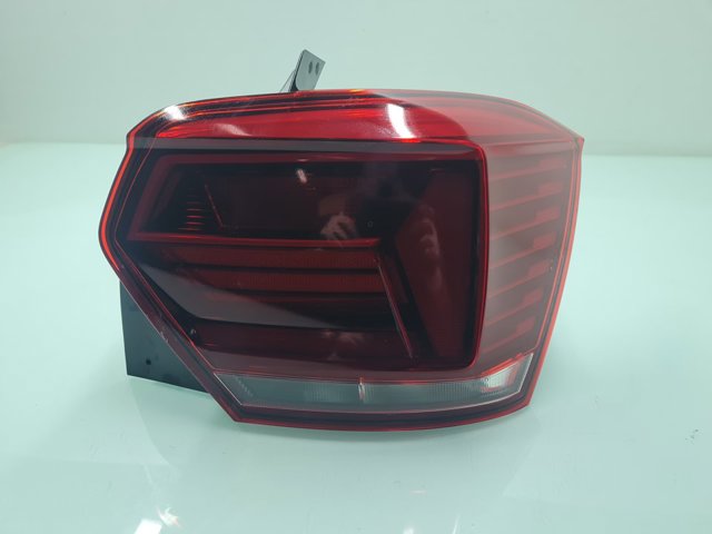2G0945096B Piloto trasero derecho comprar Girona