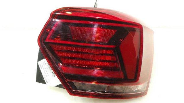 2G0945096B Piloto trasero derecho  disponible Málaga