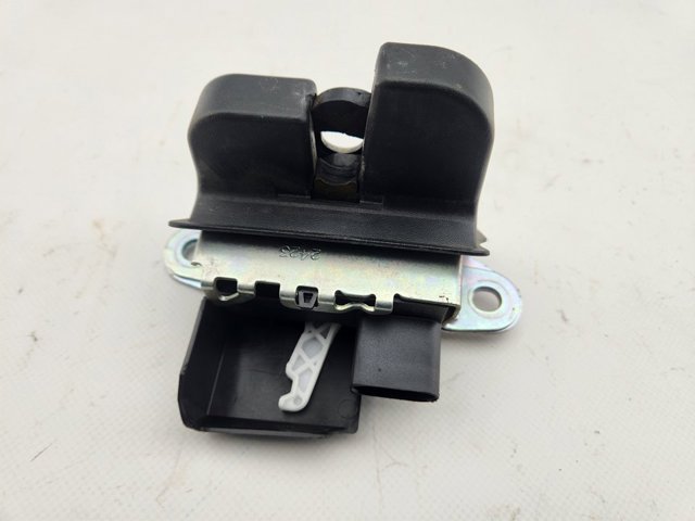 2G6827505B Cerradura de tapa de maletero  comprar en Reus