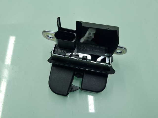 2G6827505B Cerradura de maletero comprar Almería