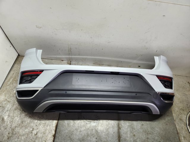 2GA807421D VAG Parachoques trasero  disponible Ourense