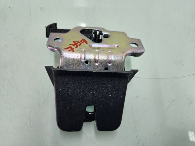 2GA827505A Cerradura de tapa de maletero  disponible Utrera