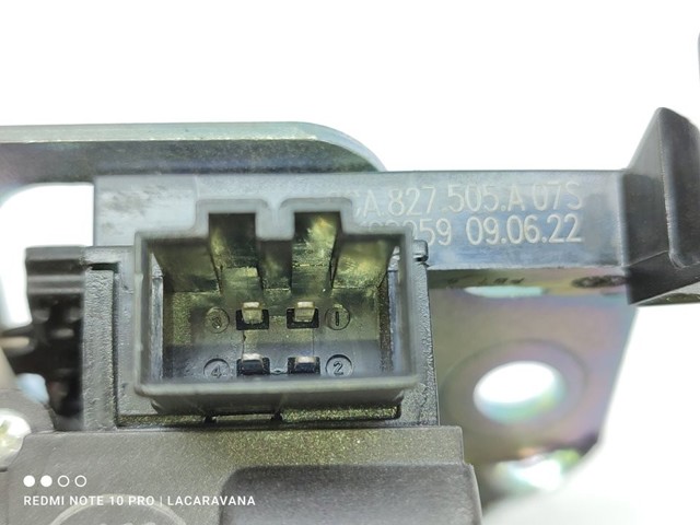 2GA827505A Cerradura de tapa de maletero  disponible Málaga