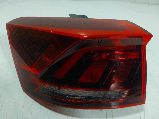 2GA945095D Piloto trasero exterior izquierdo comprar Sevilla