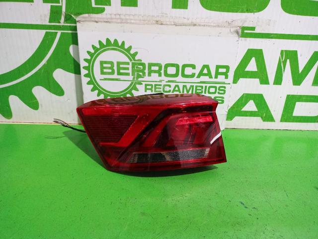 2GA945095D Piloto trasero exterior izquierdo  disponible Burgos