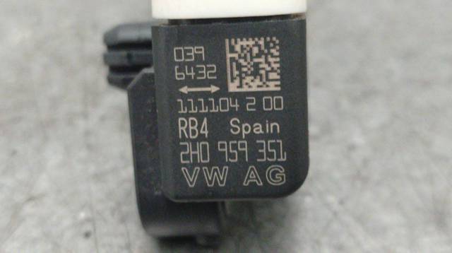 2H0959351 VAG