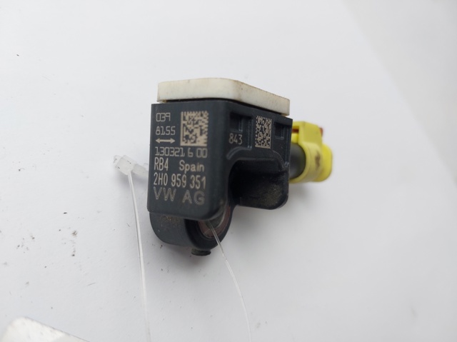 2H0959351 VAG