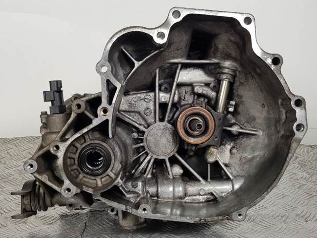 2J6 Caja de cambios  en stock Sabadell