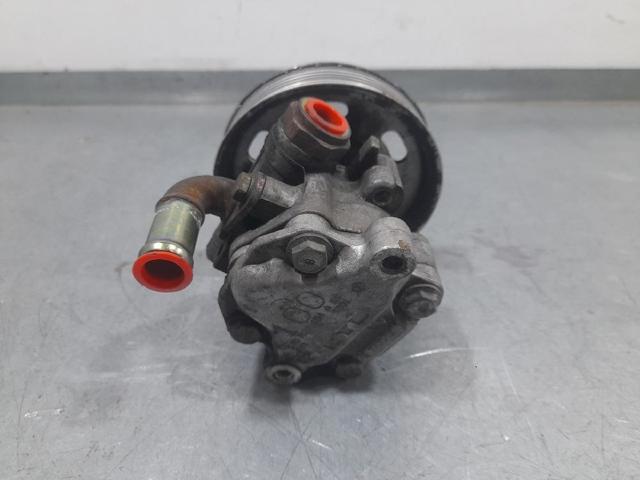 2K0422154A Bomba de dirección asistida  disponible Utrera