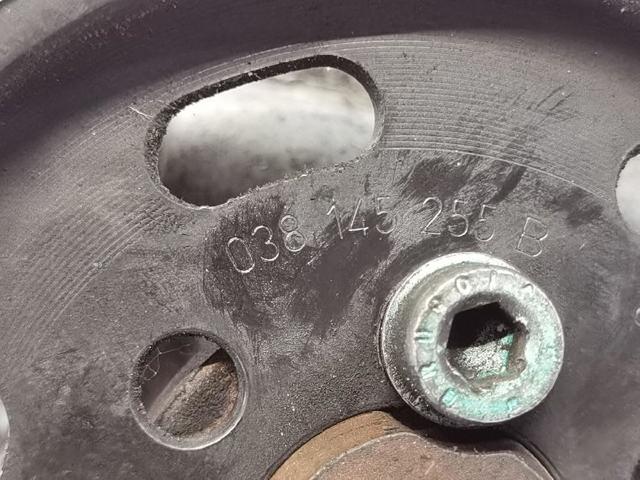 VAG 2K0422154A Bomba de dirección  en stock Terrassa