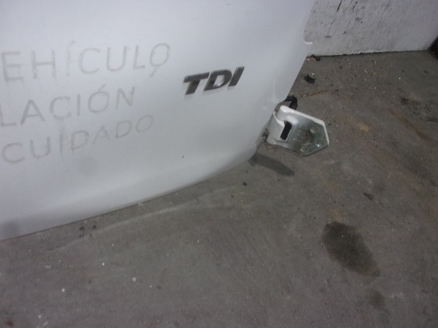 VAG 2K0827092G Puerta trasera derecha batiente de furgoneta  comprar en Albacete