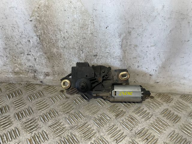 Motor limpiaparabrisas luna trasera 2K0955712B VAG