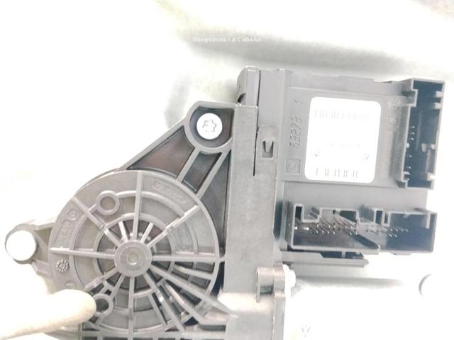 VAG 2K1837730L Mecanismo de elevalunas delantero derecha  en stock Salamanca