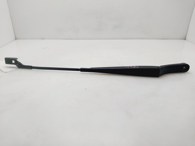 2K1955409B Brazo del limpiaparabrisas  en stock Sabadell