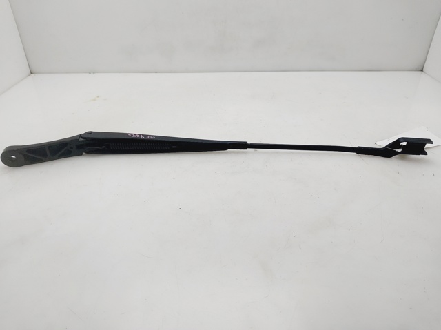 VAG 2K1955409B Brazo del limpiaparabrisas  disponible Valladolid