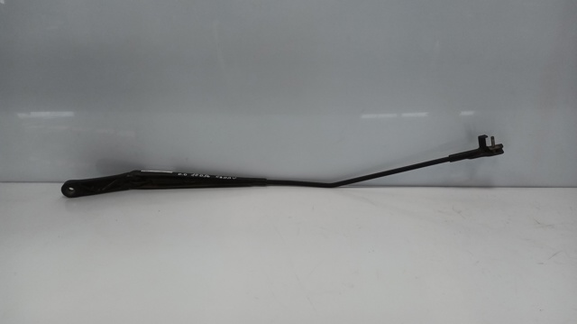 VAG 2K1955410 Brazo del limpiaparabrisas  en stock Salamanca