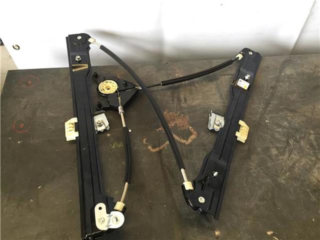 Mecanismo elevalunas delantero derecha Caddy  familiar (2015-2026) original desde 81,31 €