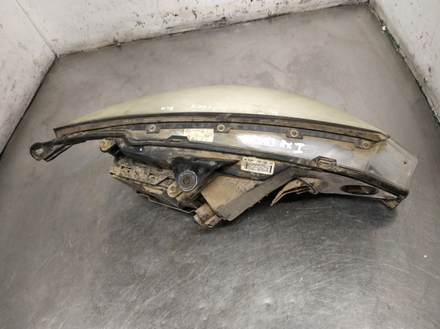 FORD 2M5113W030BE Faro izquierdo  comprar en Murcia
