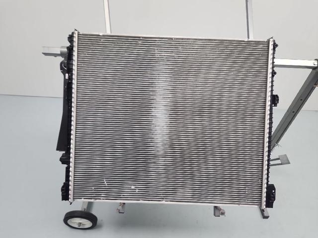 2N0121212B Radiador adicional de refrigeración del motor  disponible Málaga