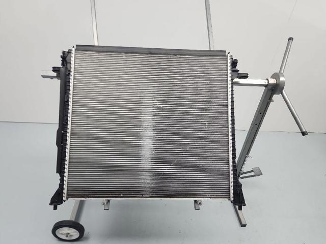 Precio del repuesto Radiador Crafter  bus