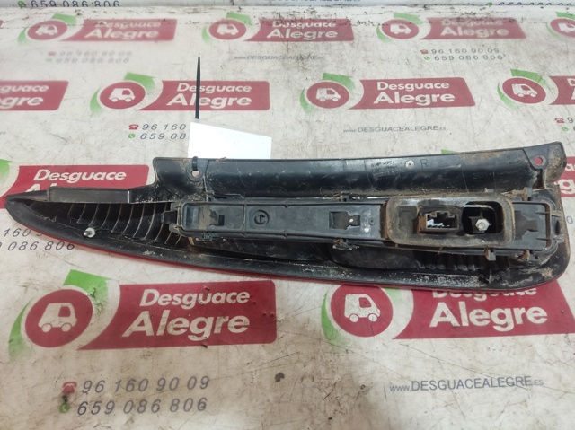 2N1113A602B FORD Piloto trasero derecho  comprar en Lleida